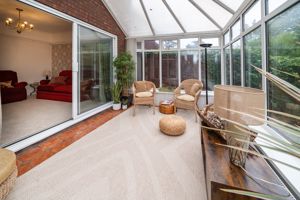 CON- click for photo gallery